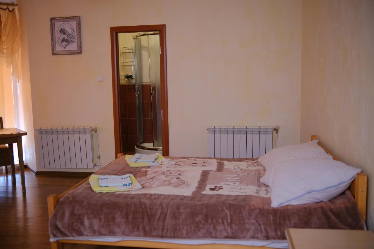 Дідів Рай Hotel Volovets Eksteriør billede